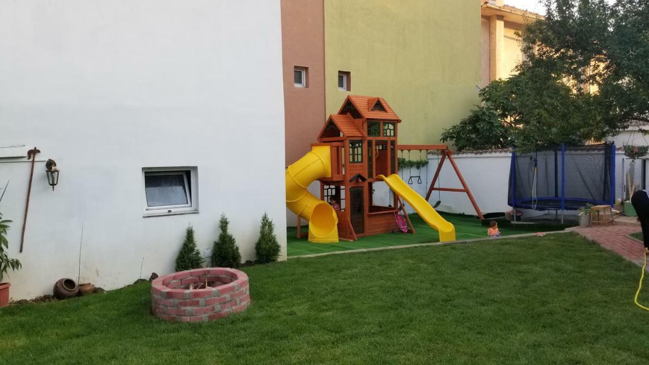 Cherry Garden Apartments Sveti Vlas Luaran gambar